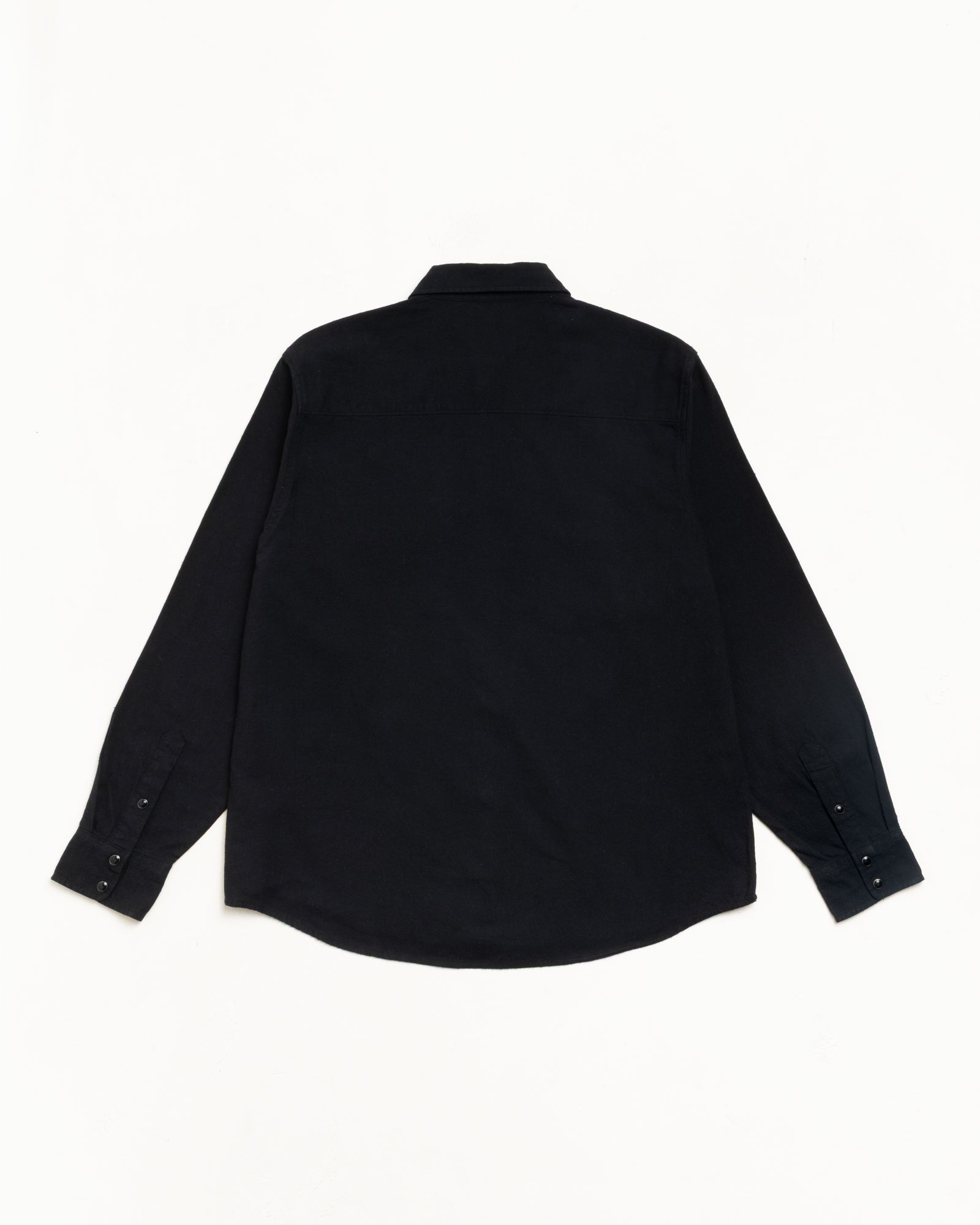 Black cotton-silk western shirt, unisex, long sleeve, back view with curved hem and buttoned cuffs