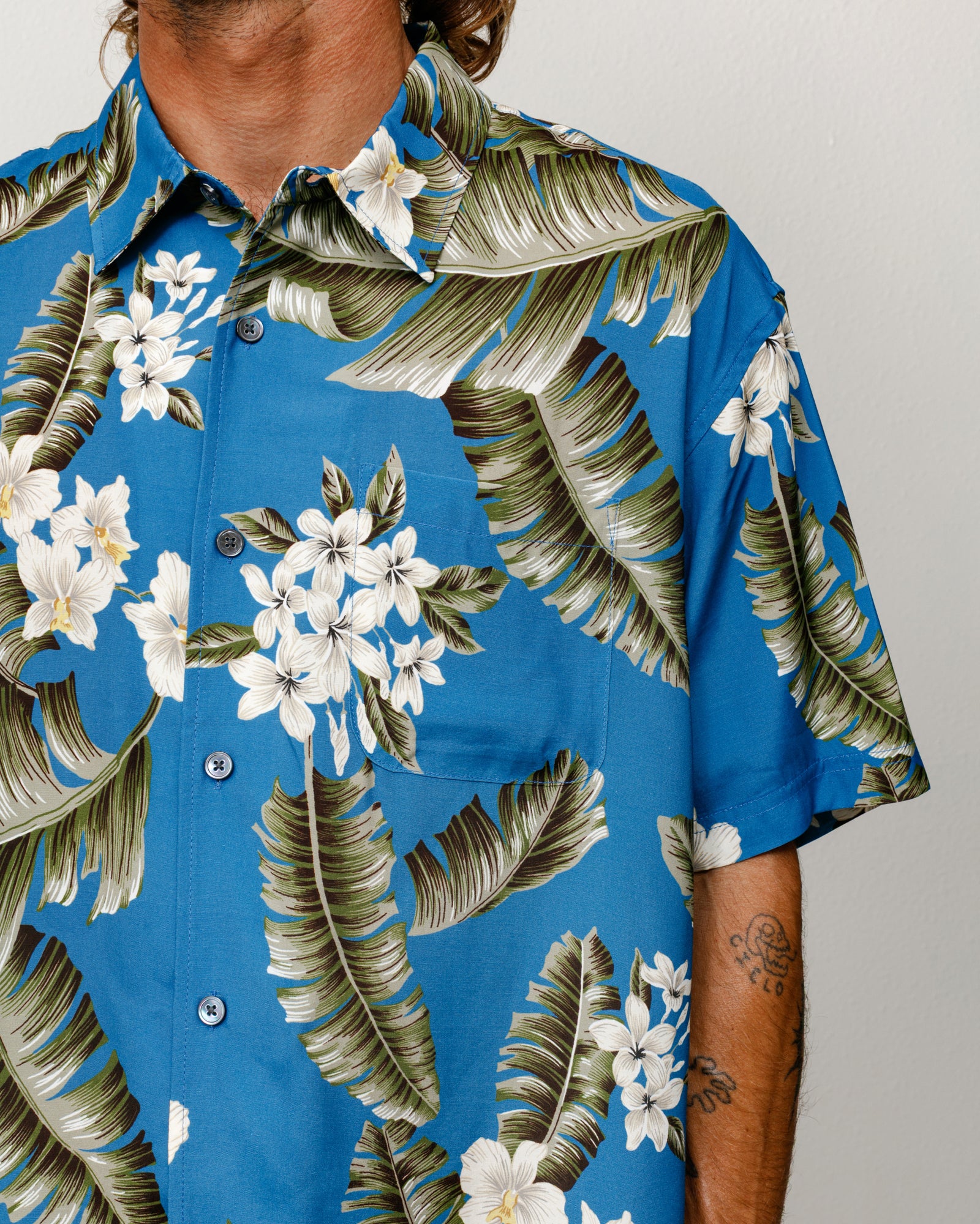 Hawaiian Floral Ss Shirt – Blue | Tops & Shirts | Stüssy Europe