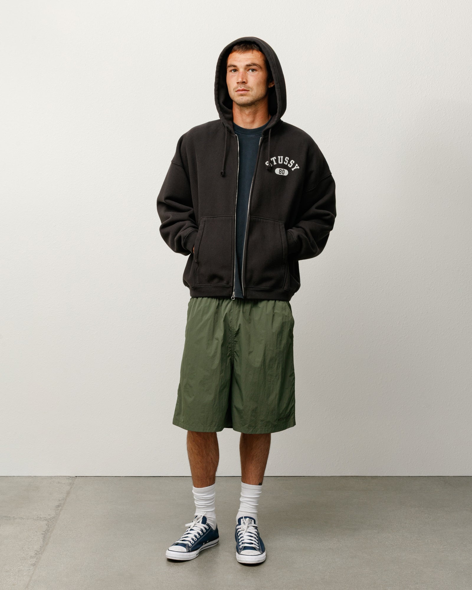 Court Short Mens Regular In Olive