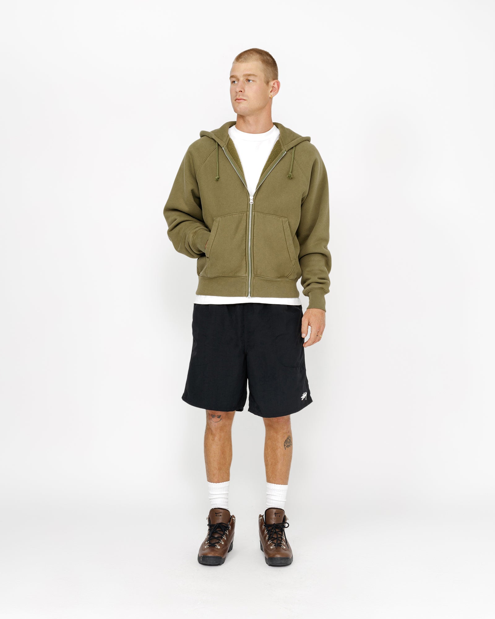 Black | hero:hover:collection:new-arrivals,shorts,all