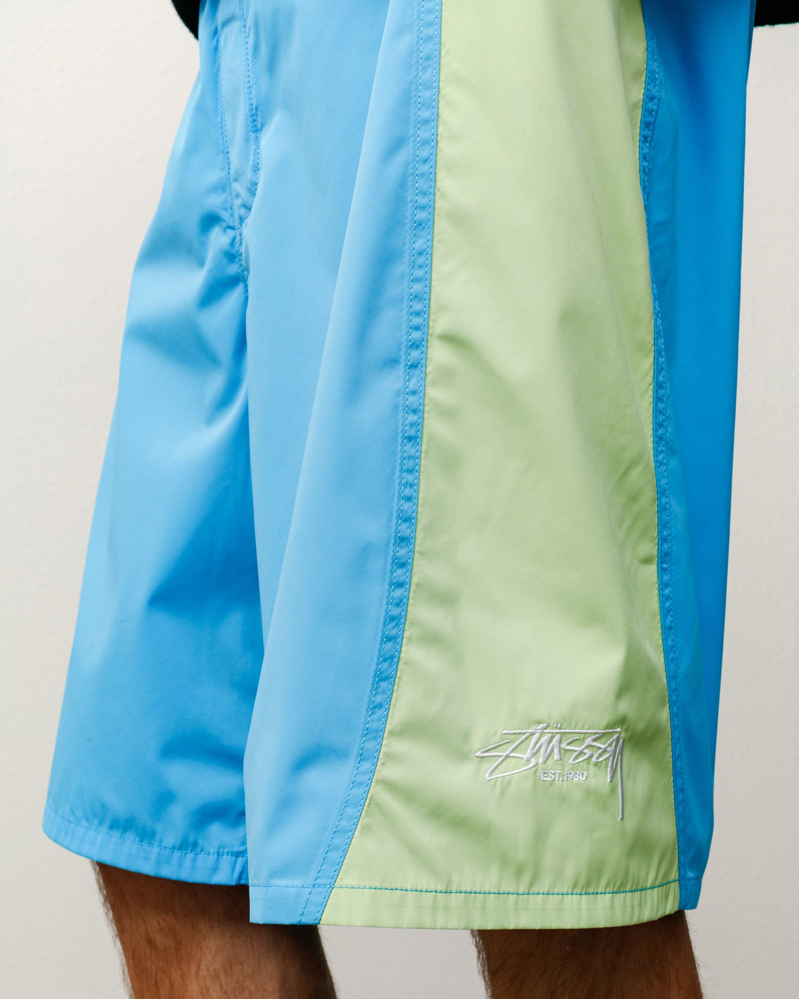 Curved Panel Board Short Mens Regular in the color Light Blue