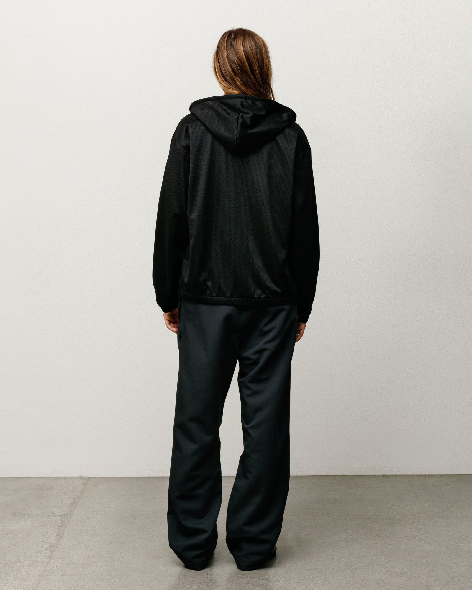 Athletic Mesh Zip Hood Unisex Long Sleeve In Black