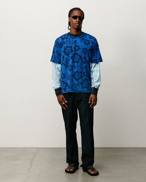 Lazy Floral Tee t-shirt unisexe à manches courtes, imprimé floral intégral, coloris Sport Blue
