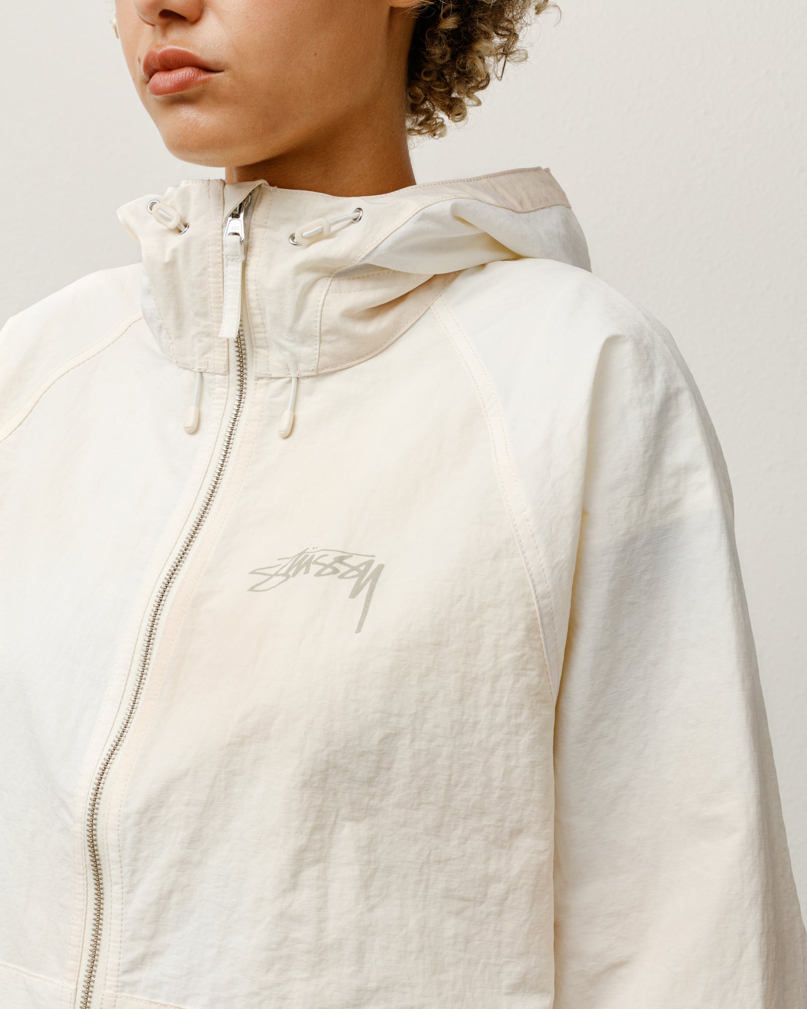 Beach Shell Wave Dye in Bone – Stüssy Europa – Stüssy Europe