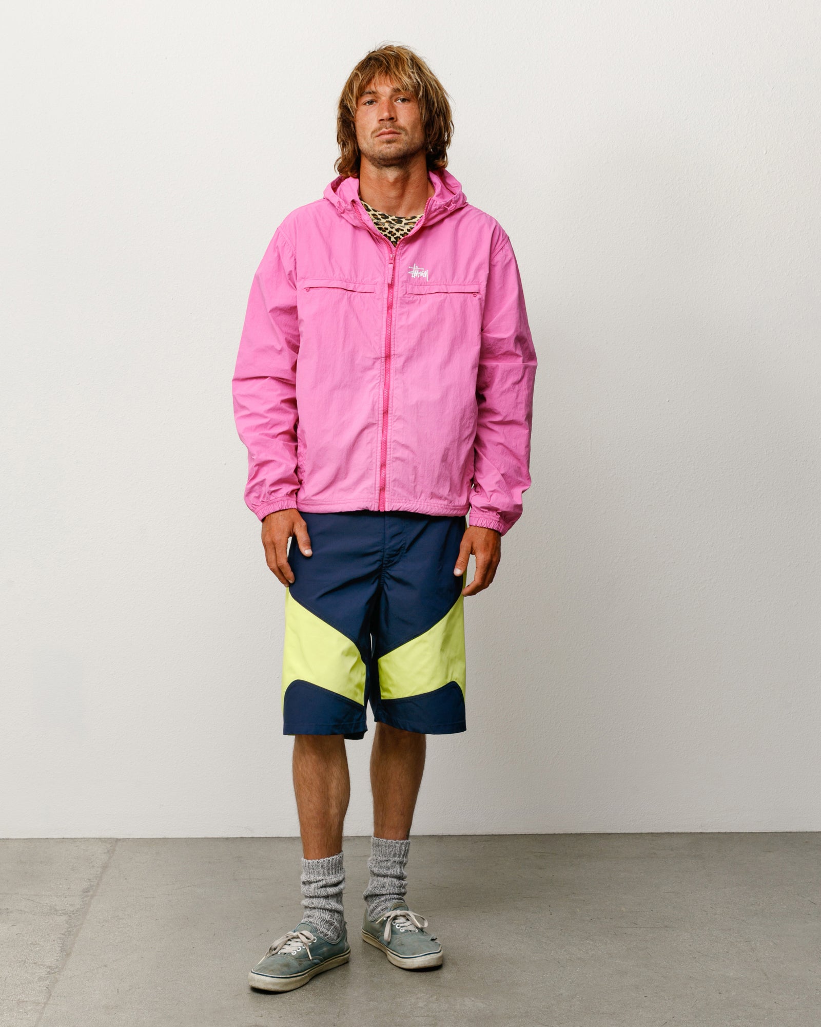 Lightweight Hooded Jacket Unisex Long Sleeve In Pink
