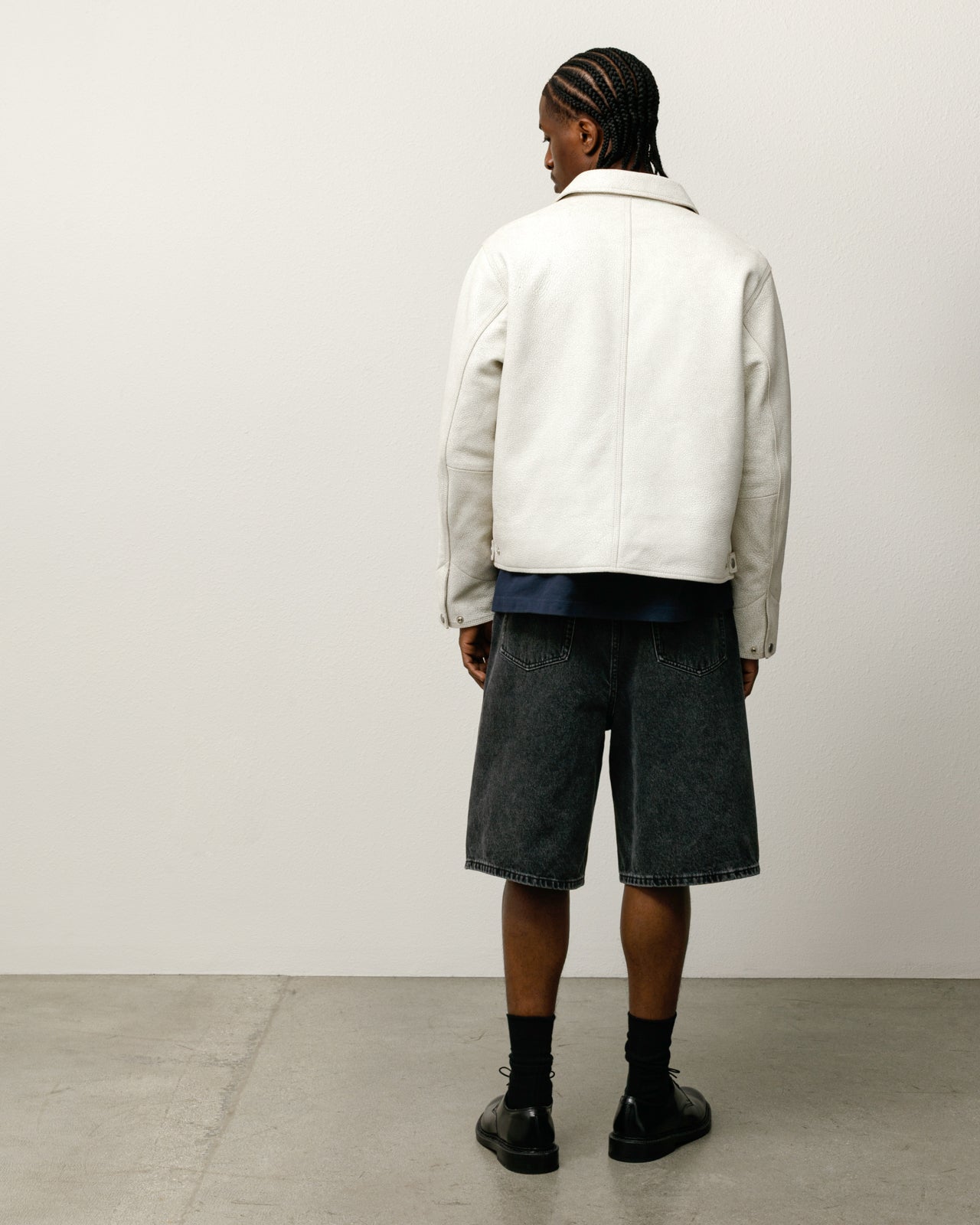 Garage Jacket Cracked Leather – White | Outerwear | Stüssy Europe