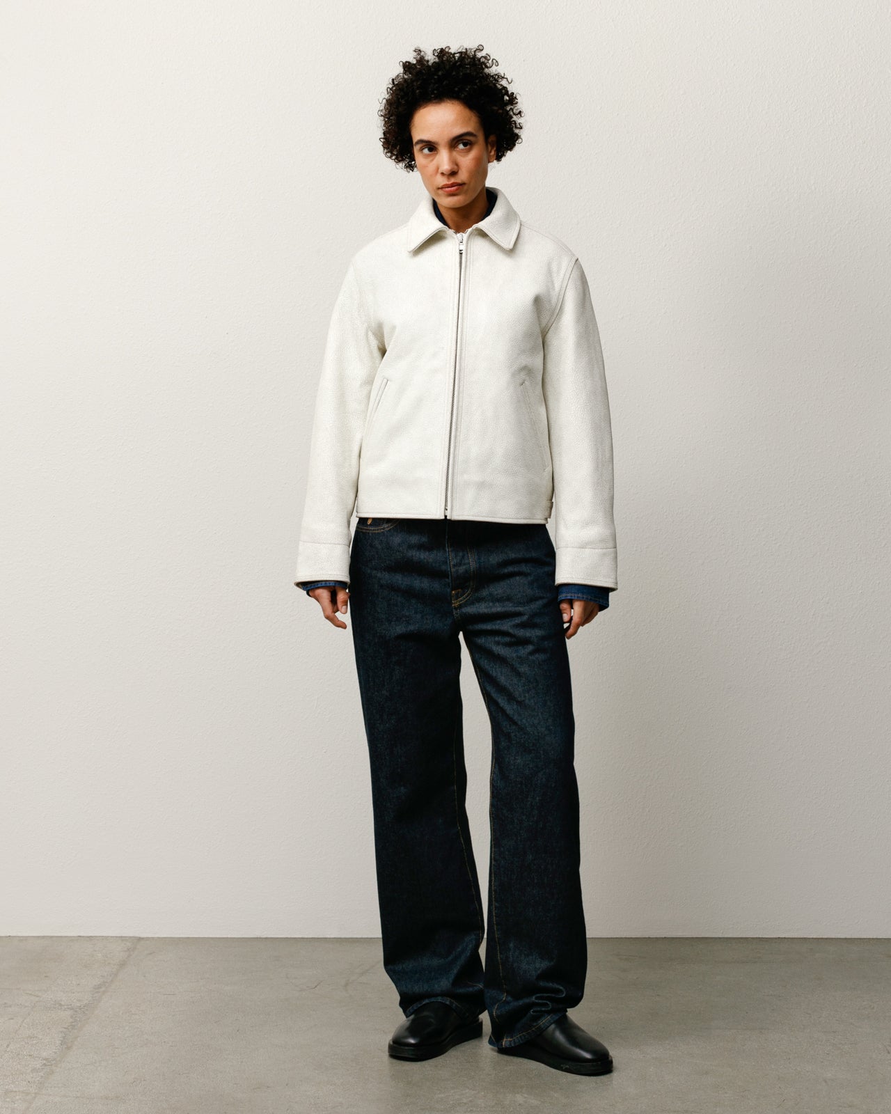 Garage Jacket Cracked Leather – White | Outerwear | Stüssy Europe