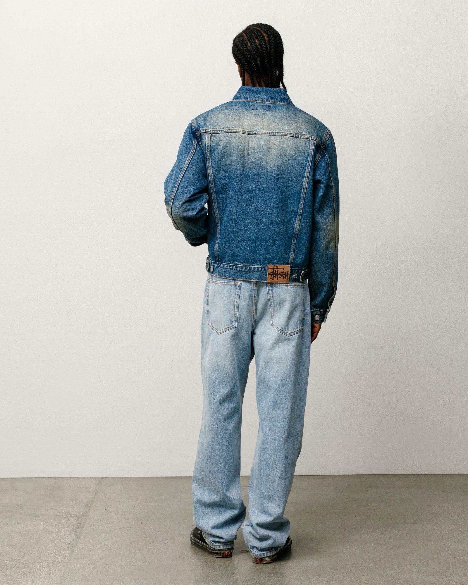 Jean New Classic Denim unisexe en indigo délavé clair