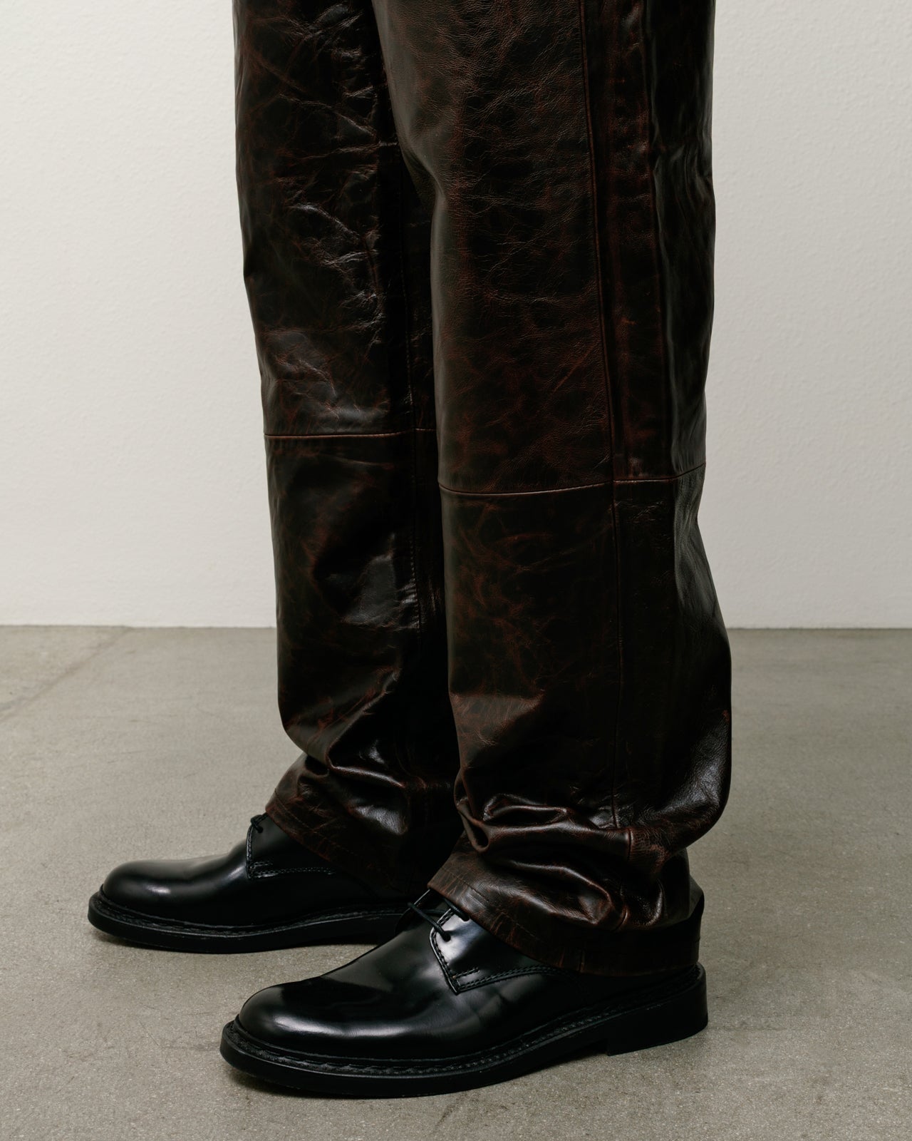 stussy パンツ　ヴィンテージ　サイズL ZORLAC buttstain New Classic Pant Leather – Dark Brown | Pants | Stüssy Europe