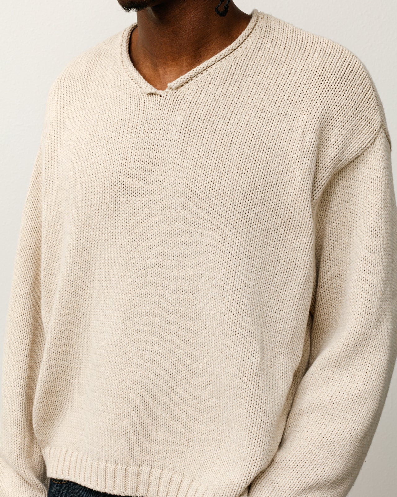 Stussy アイボリー Vネックニット L Roll V Neck Sweater – Oatmeal | Tops & Knits | Stüssy Europe