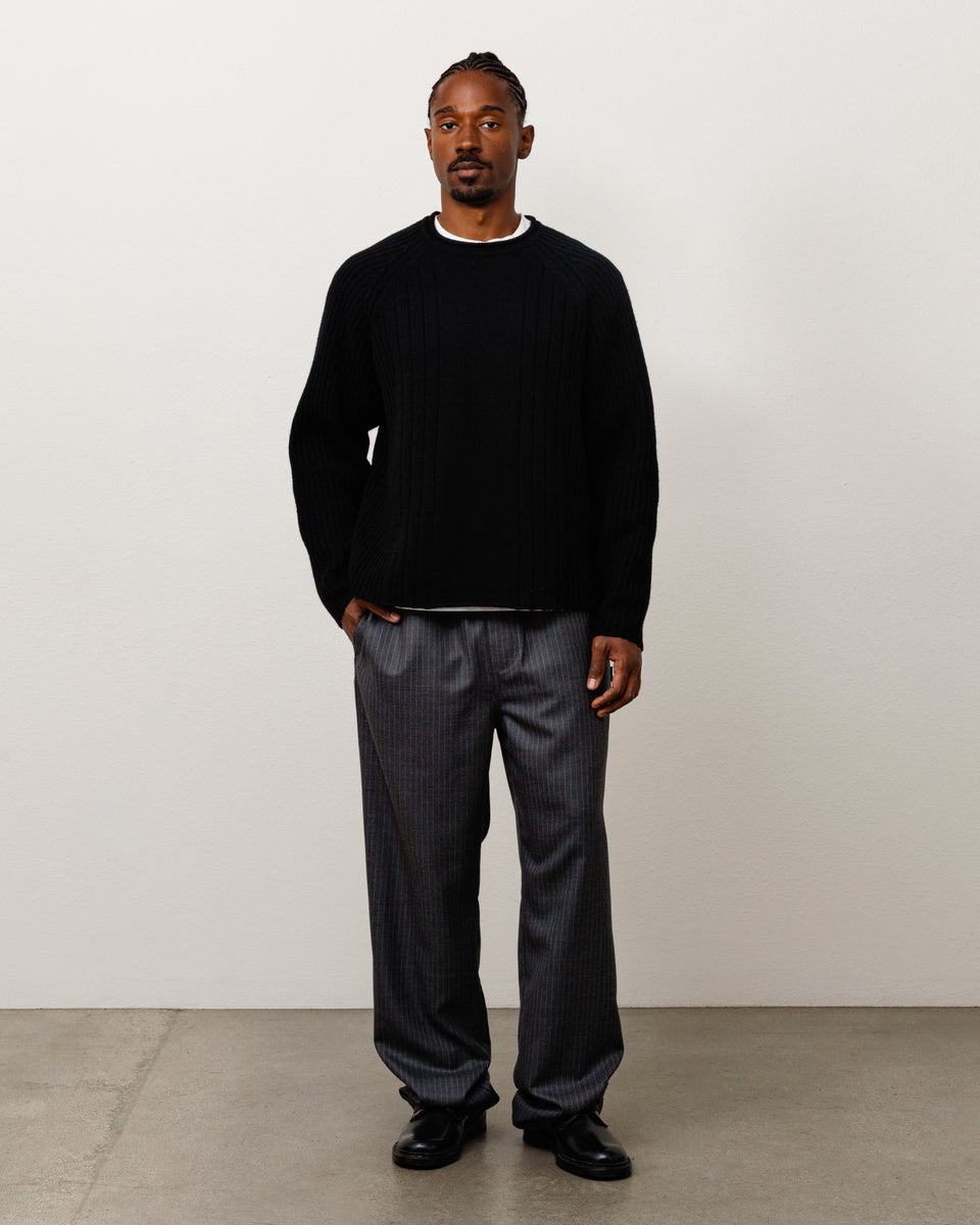 Merino Roll Neck Sweater Unisex Long Sleeve In Black