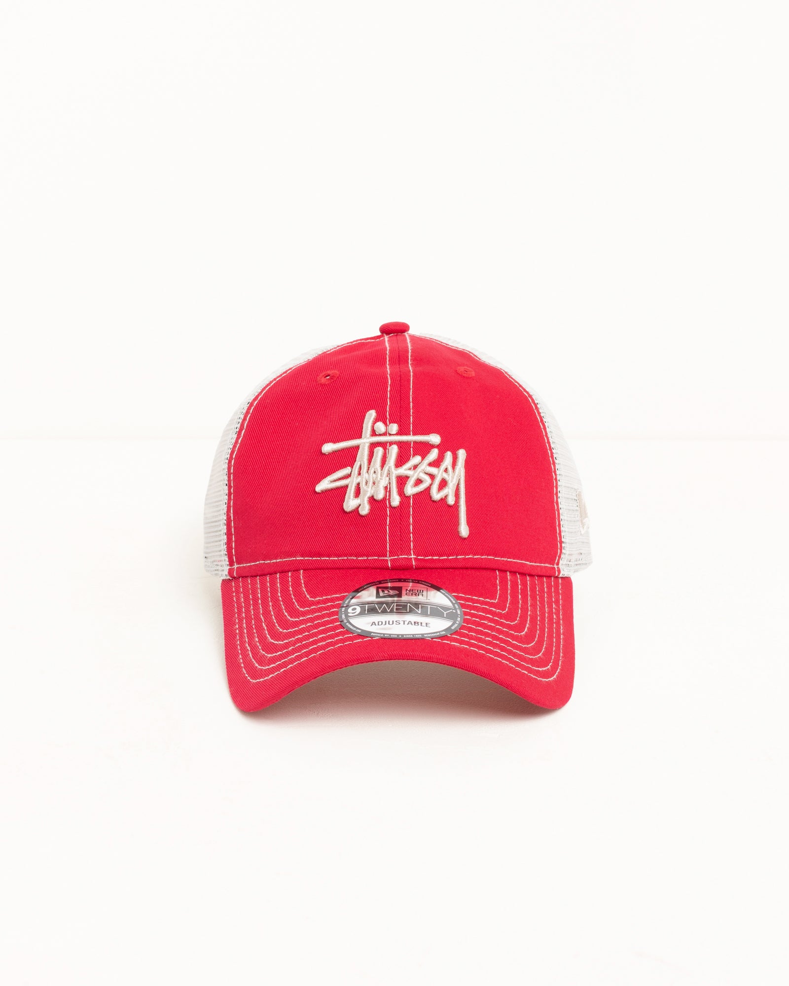 Basic Trucker 9twenty Cap Accessories In Scarlet