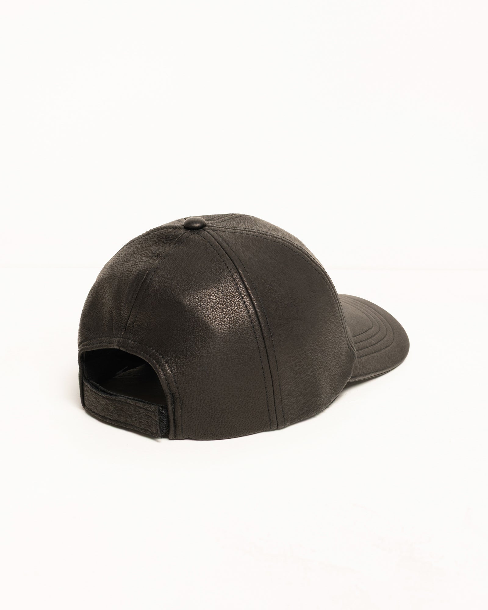 Low Profile Leather Strapback – Black | Headwear | Stüssy Europe