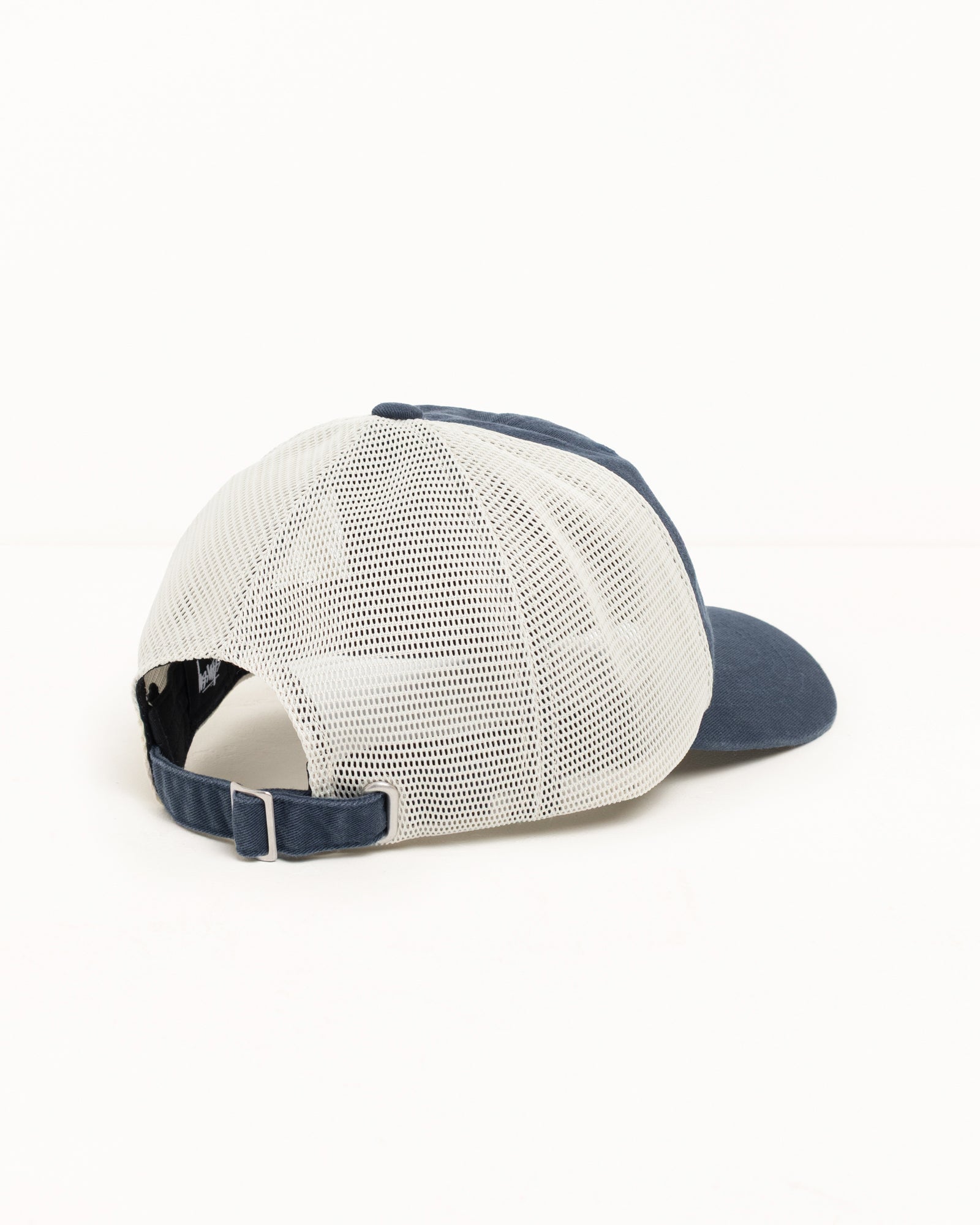 STUSSY LOW PROFILE WORKGEAR STRAPBACK 紺色 Low Profile Workgear Strapback – Navy | Headwear | Stüssy Europe