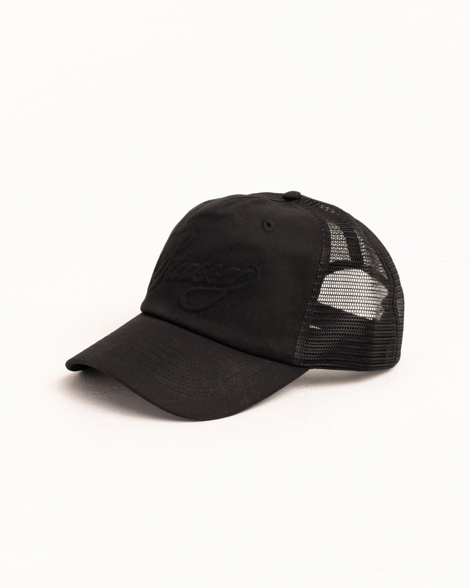 Trucker Cursive Stitch Accessories In Black