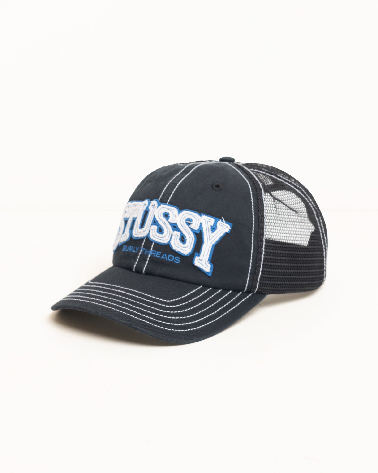 Trucker de hilos Burly de profundidad media – Negro | Headwear
