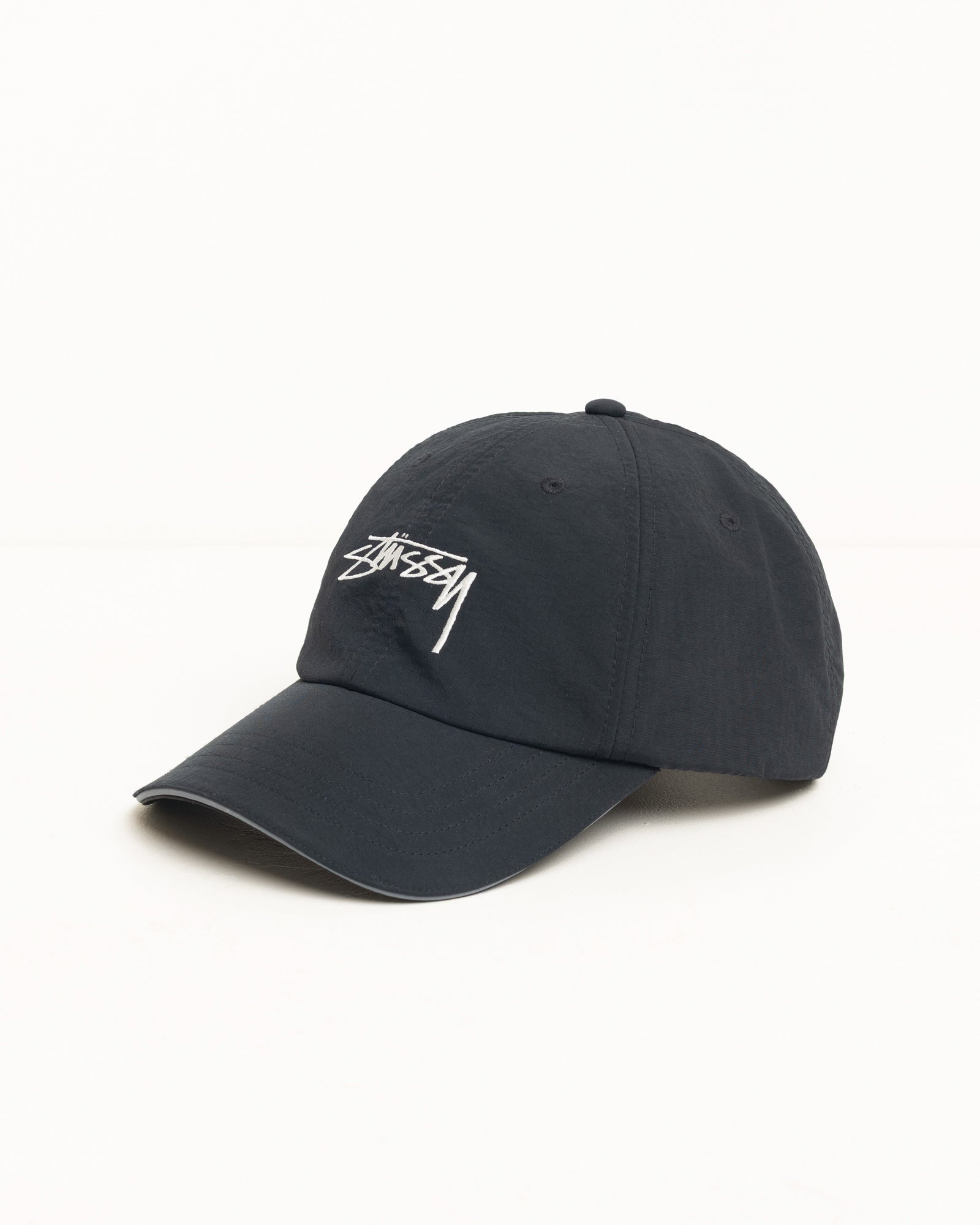 Low Profile Smooth Stock Strapback – Black | Headwear | Stüssy Europe