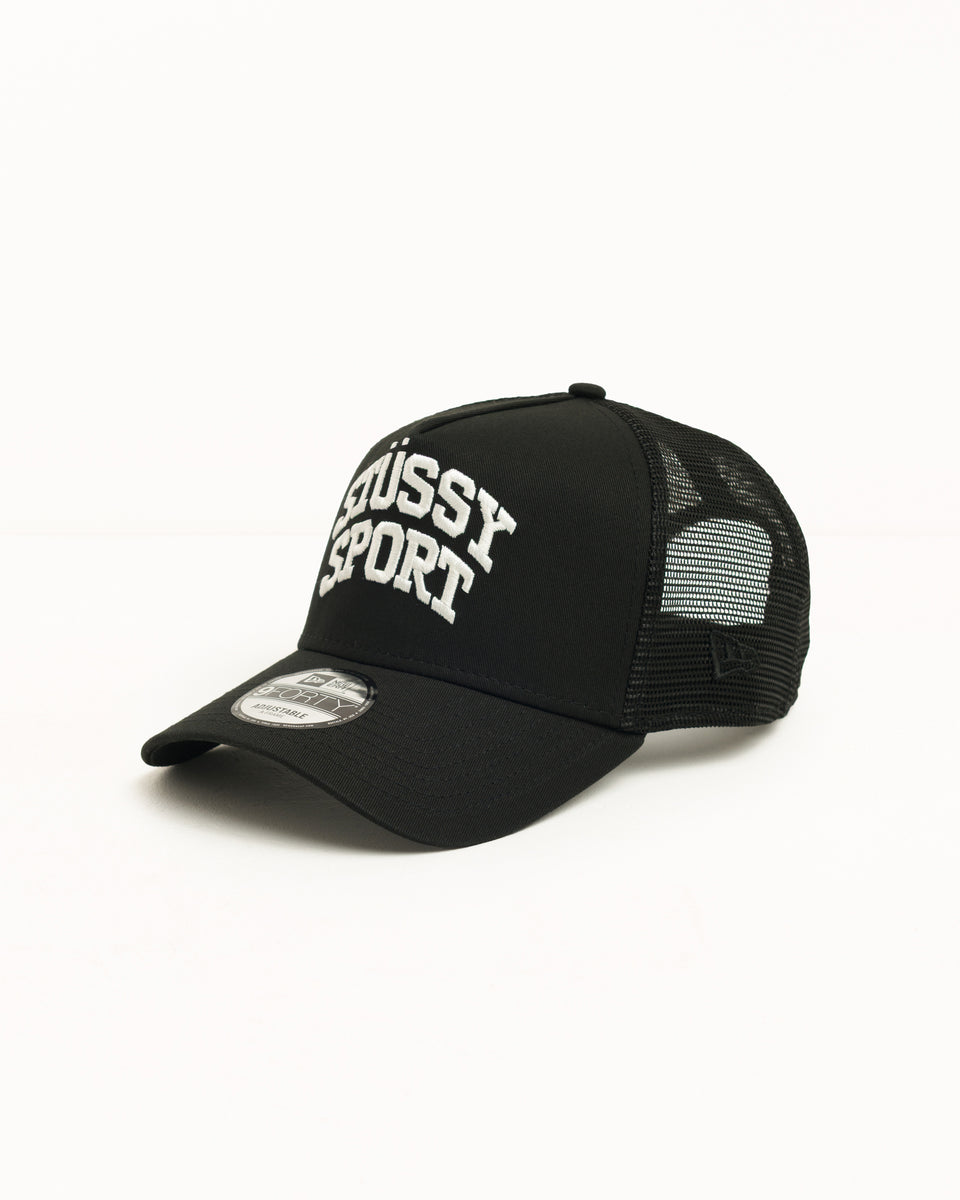 Stüssy 9FORTY Sport Trucker Cap in Schwarz, mit Mesh-Rückseite