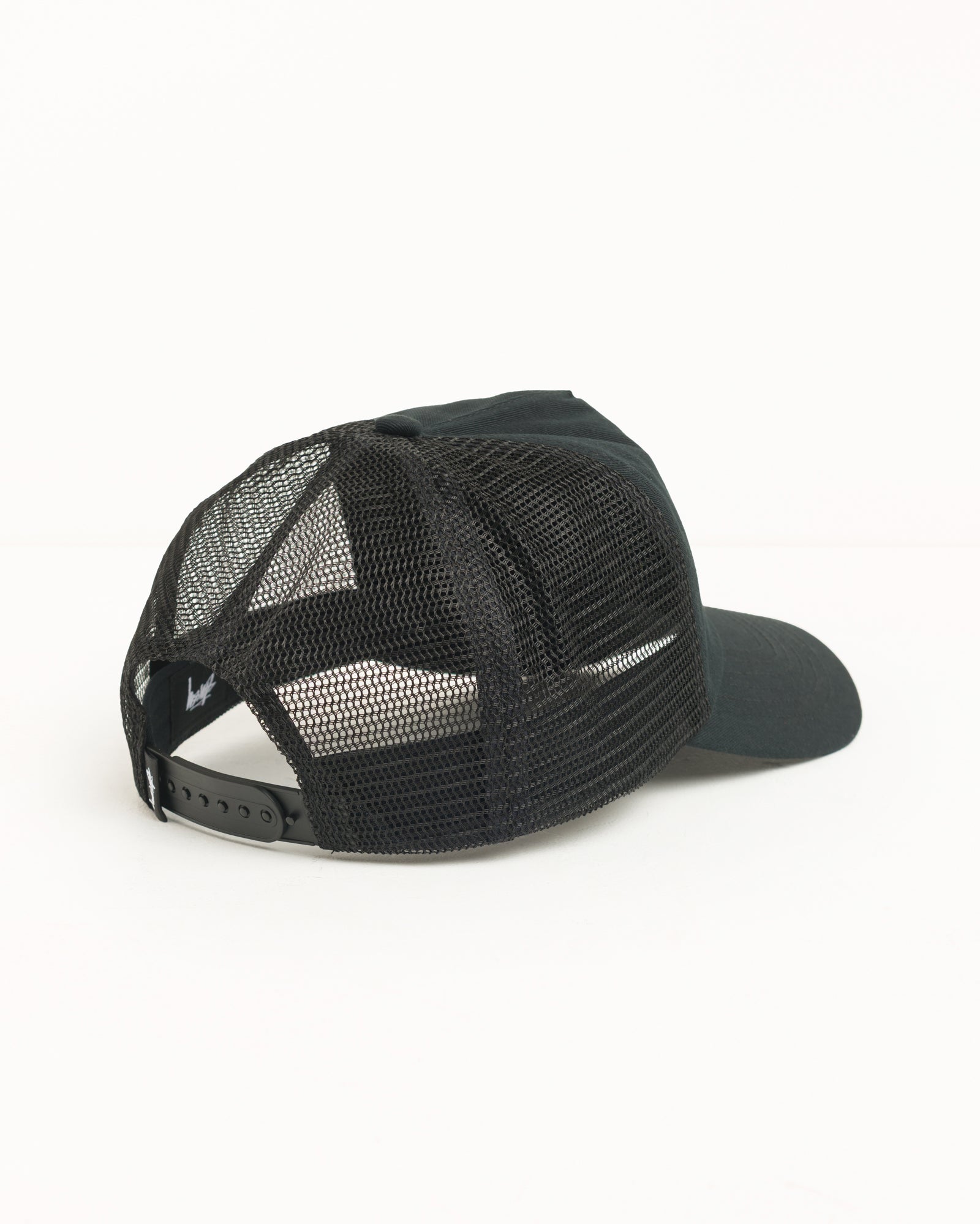Trucker S Crown Cap Unisex In Black