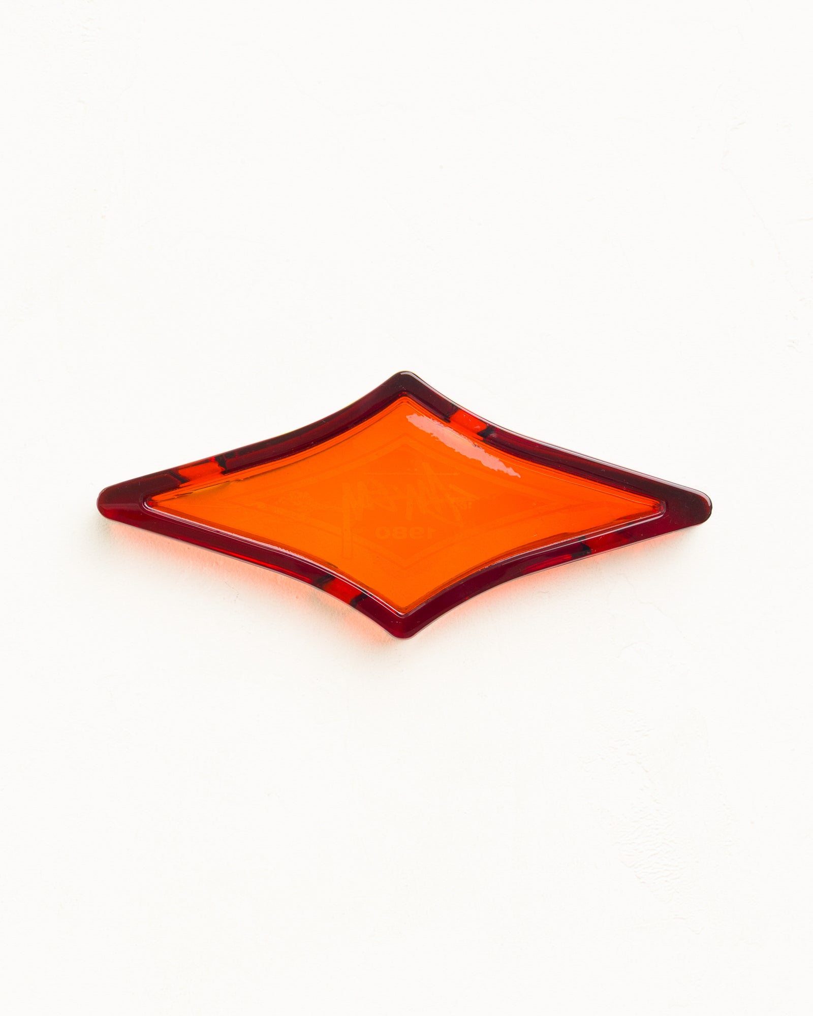 Surf Diamond Ashtray Unisex In Amber
