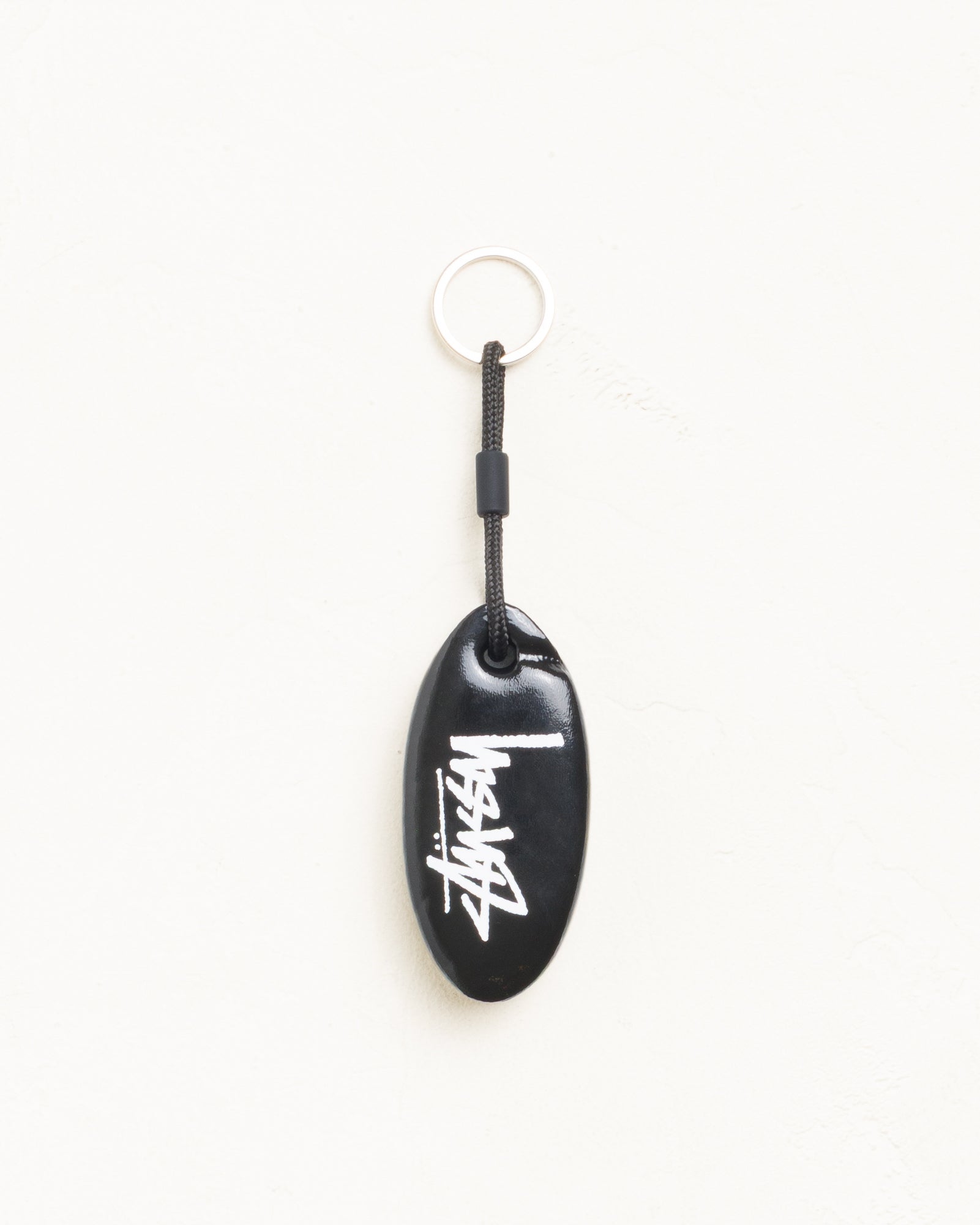 Floatie Keychain Unisex In Black