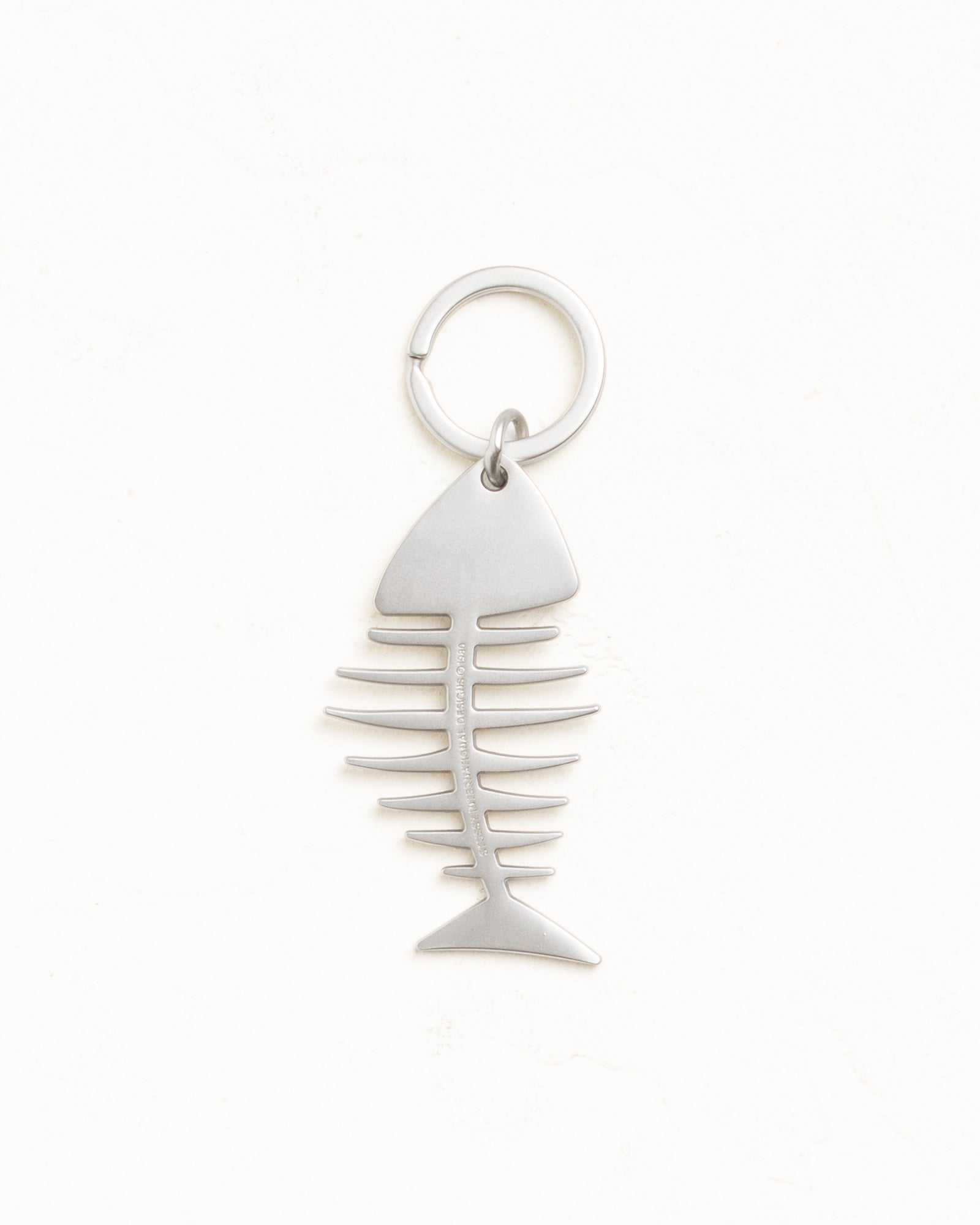 Fishbone Keychain Unisex In Silver