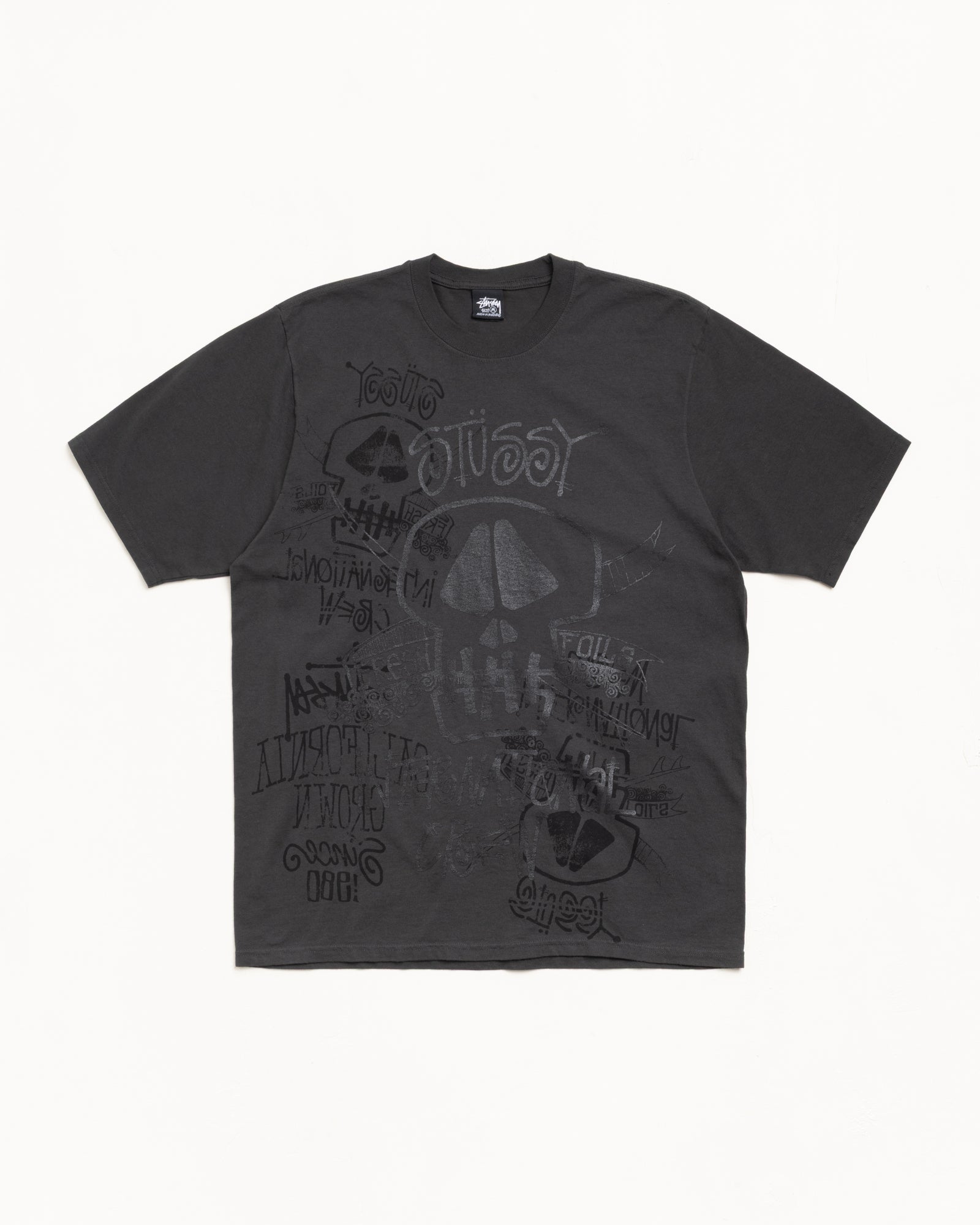 Skulls Pig. Dyed Tee Mens Short Sleeve In Faded Black
