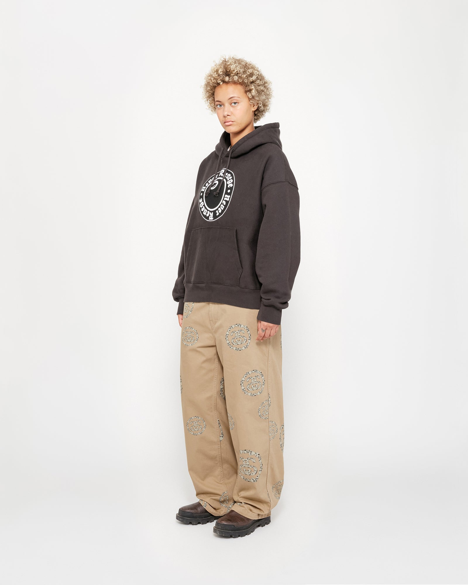 Stüssy & Denim Tears Graphic Hoodie in black – Stüssy Europe 