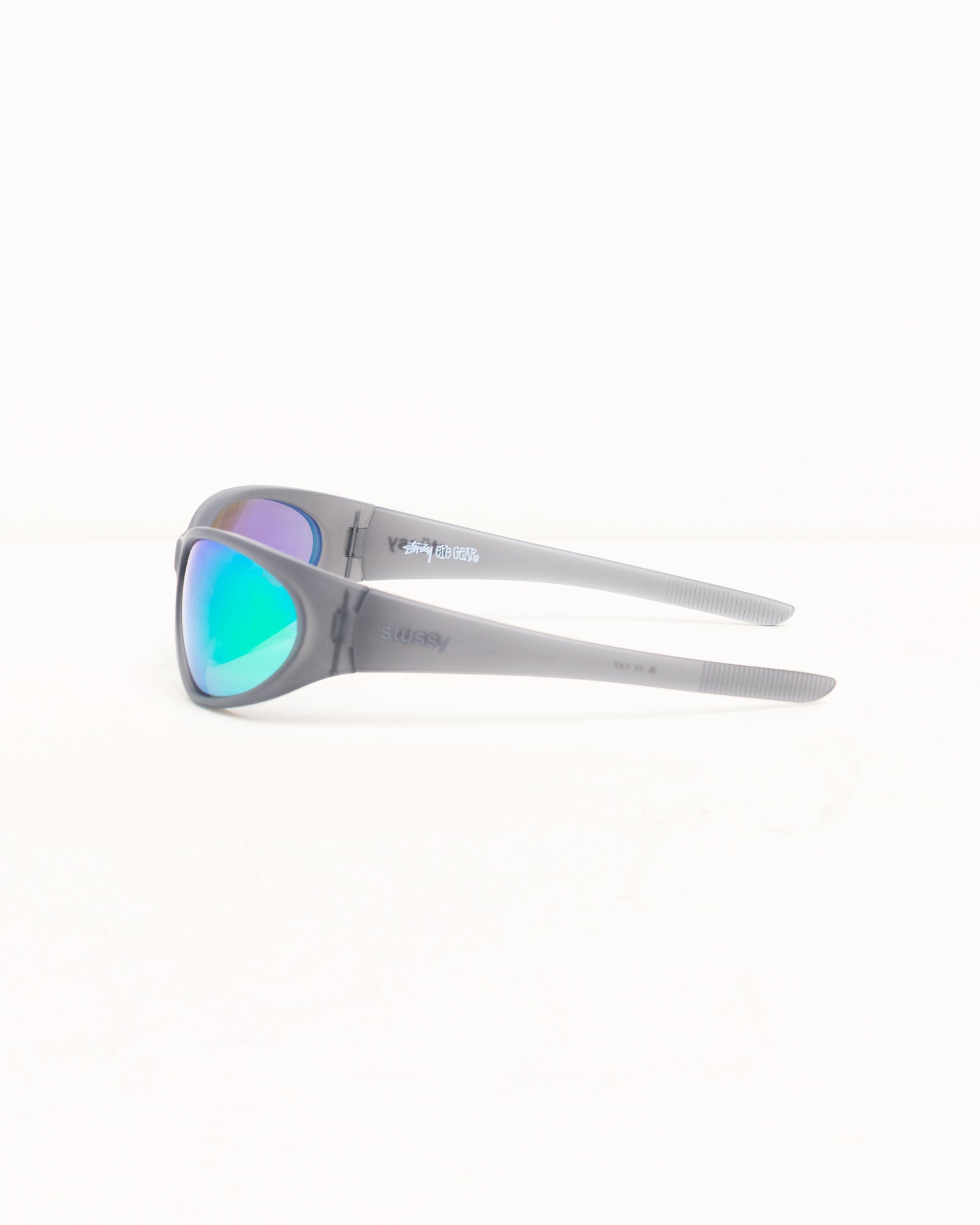 Adrian Sunglasses Unisex In Frost Grey/green Mirror Lens