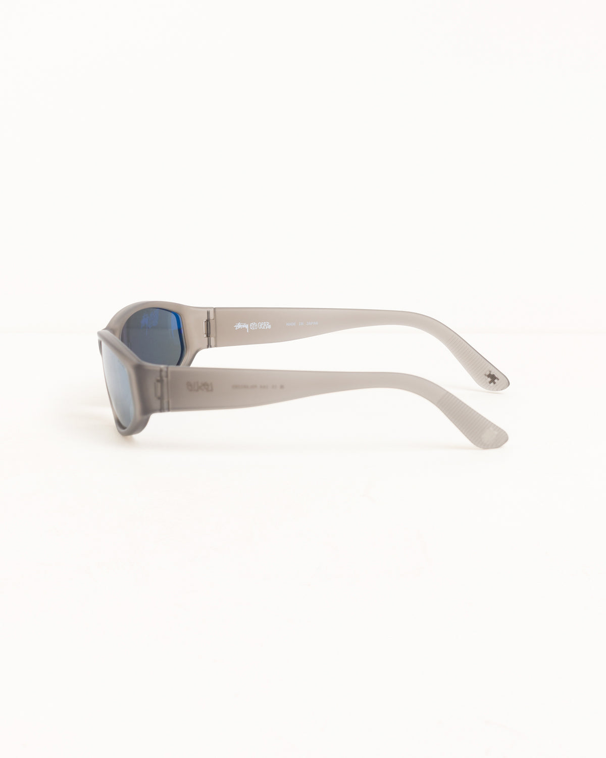 Leslie Sunglasses Unisex In Frost Grey/mirror Lens