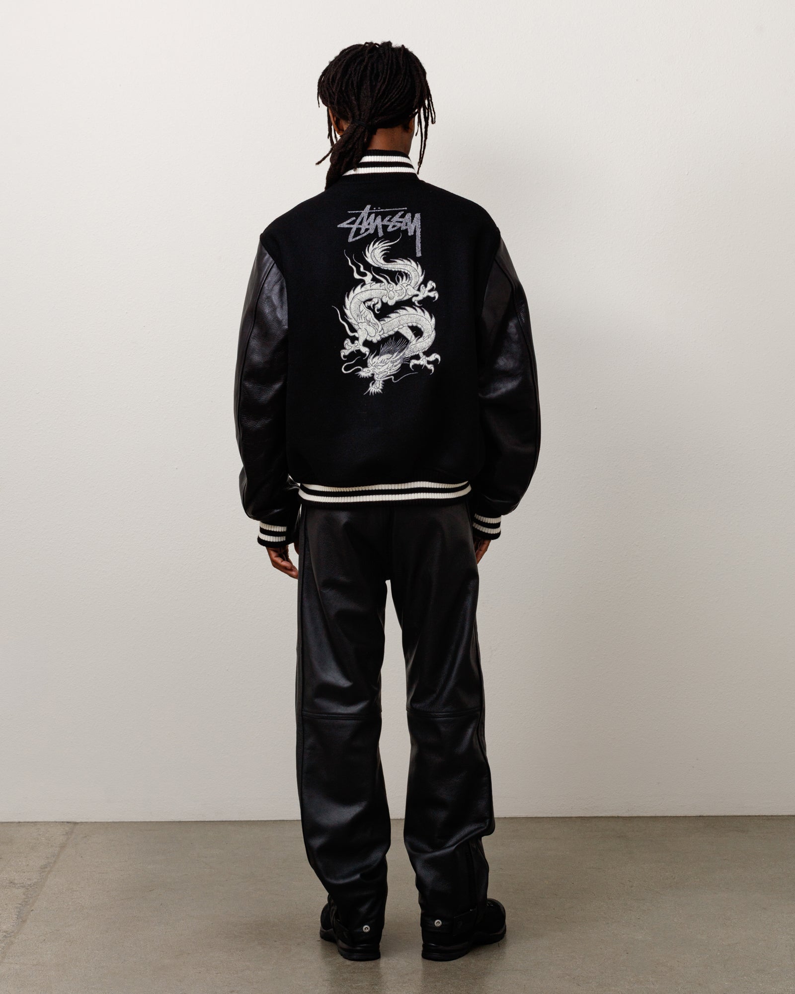 Varisty Jacket Unisex Long Sleeve In Black
