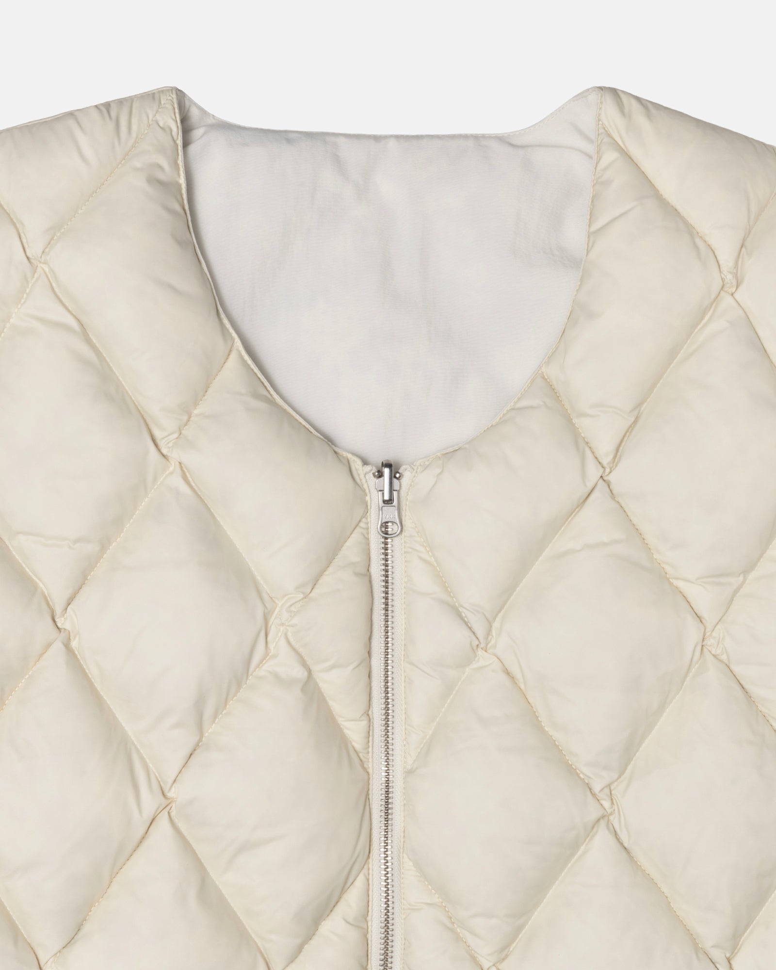 Reversible Quilted Vest - Unisex Jackets & Outerwear | Stüssy